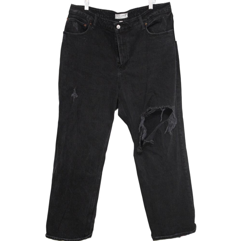 Abercrombie & Fitch Curve Love '90s Relaxed Jean High Rise Black Jean Size 33 16